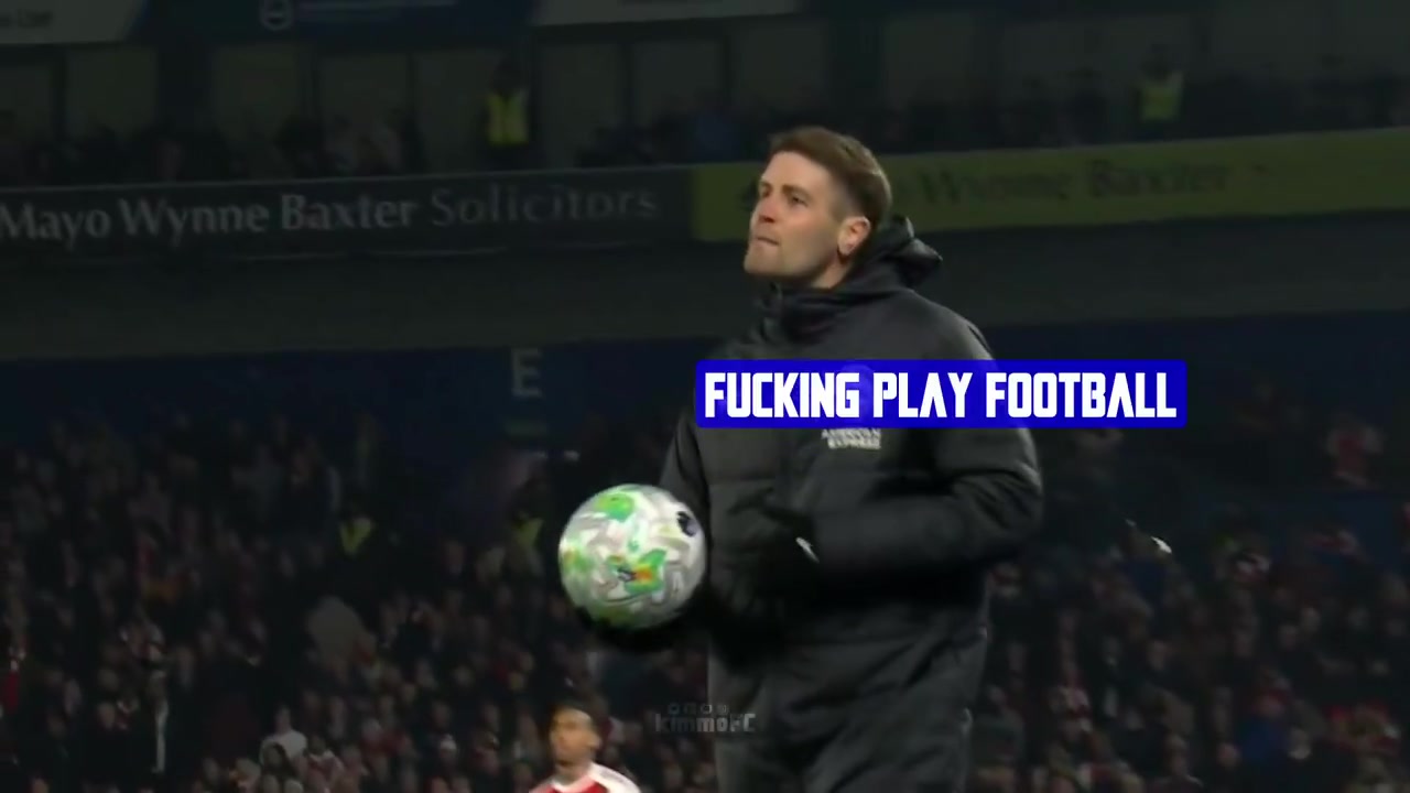 九五至尊娛樂城-当面回击！赫尔泽勒爆粗催促阿森纳发球，因卡皮耶示意其闭嘴🤫